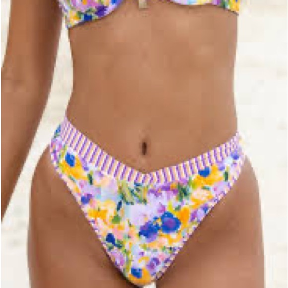 NWT BYDEE top and bottom in DIANA sold out!!!! - Picture 4 of 7